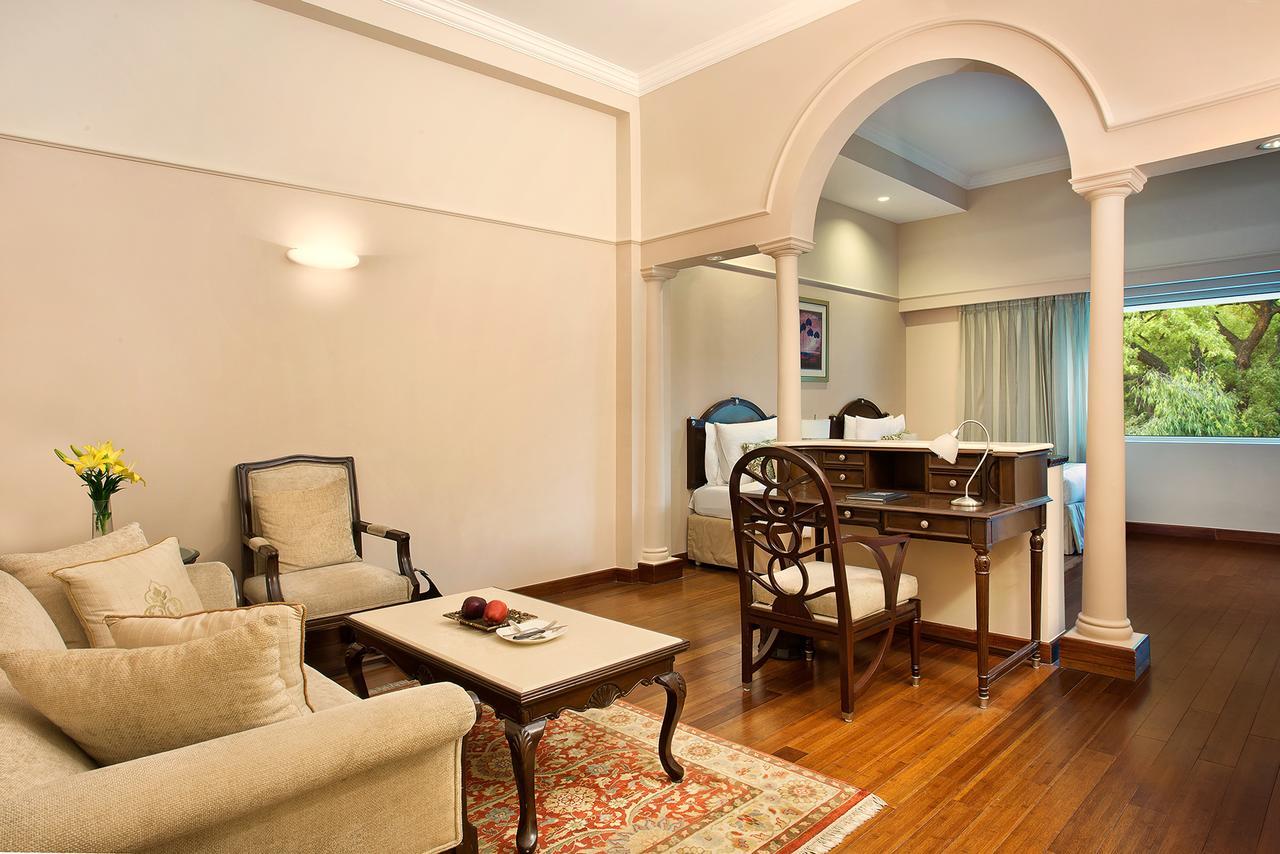 The Claridges New Delhi Hotel Bagian luar foto A suite at the Imperial